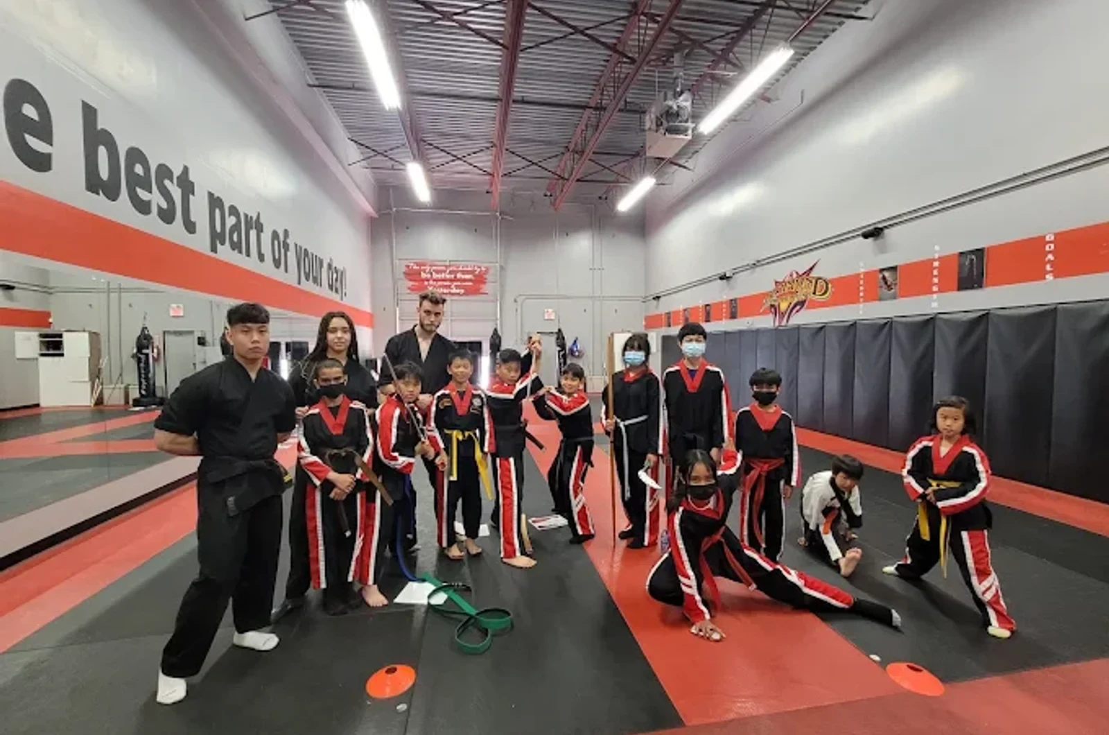 Teens setting goals through martial arts
